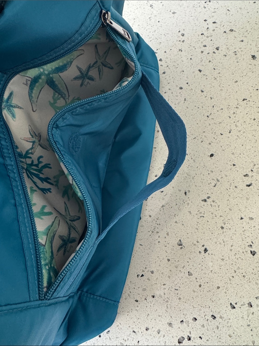 Lug ARPEGGIO Ocean Blue Quilted Tote Everyday Bag Travel Beach Casual Bag NWT - Picture 12 of 12